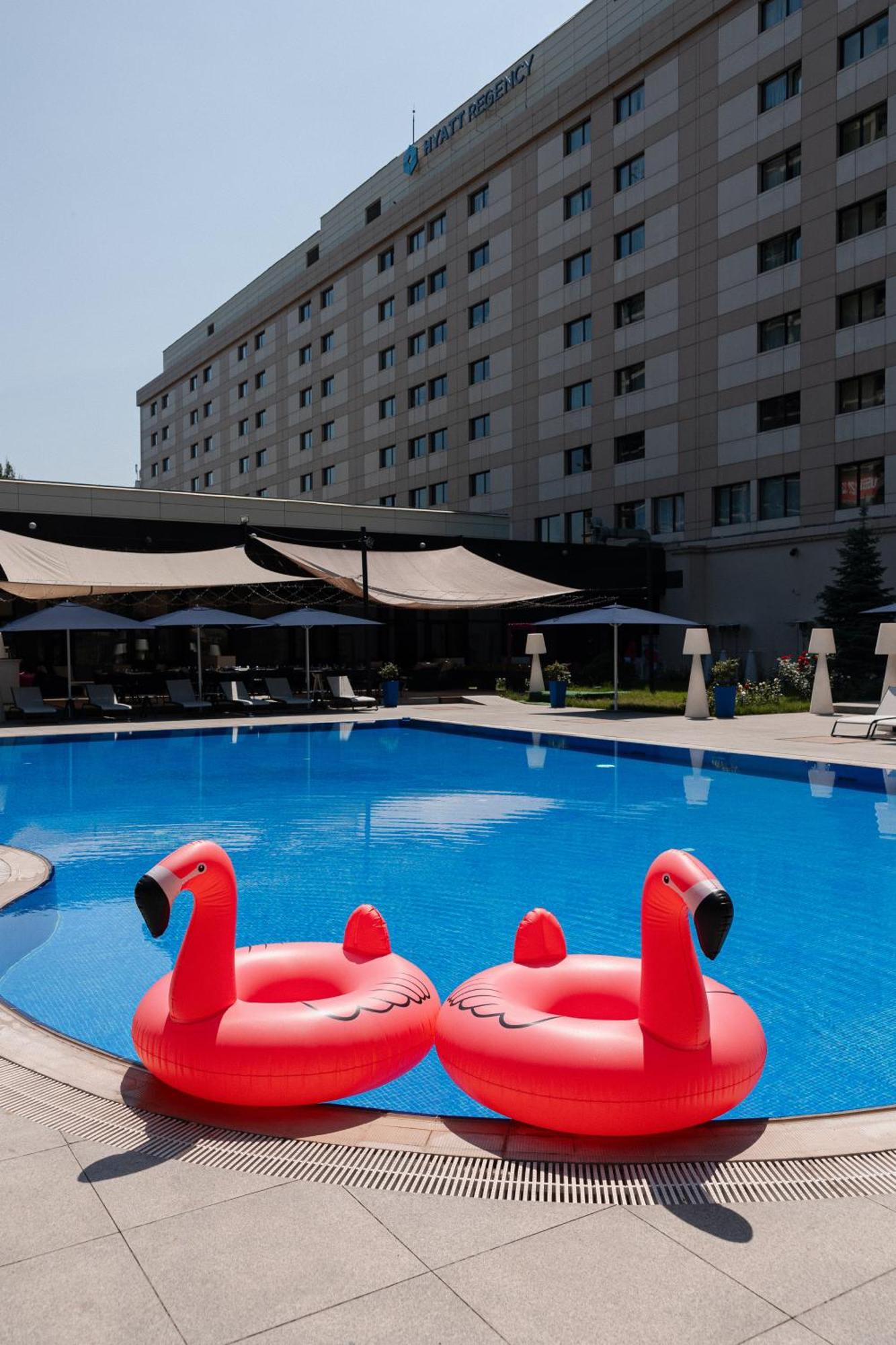 Hotel Hyatt Regency Biškek Exteriér fotografie
