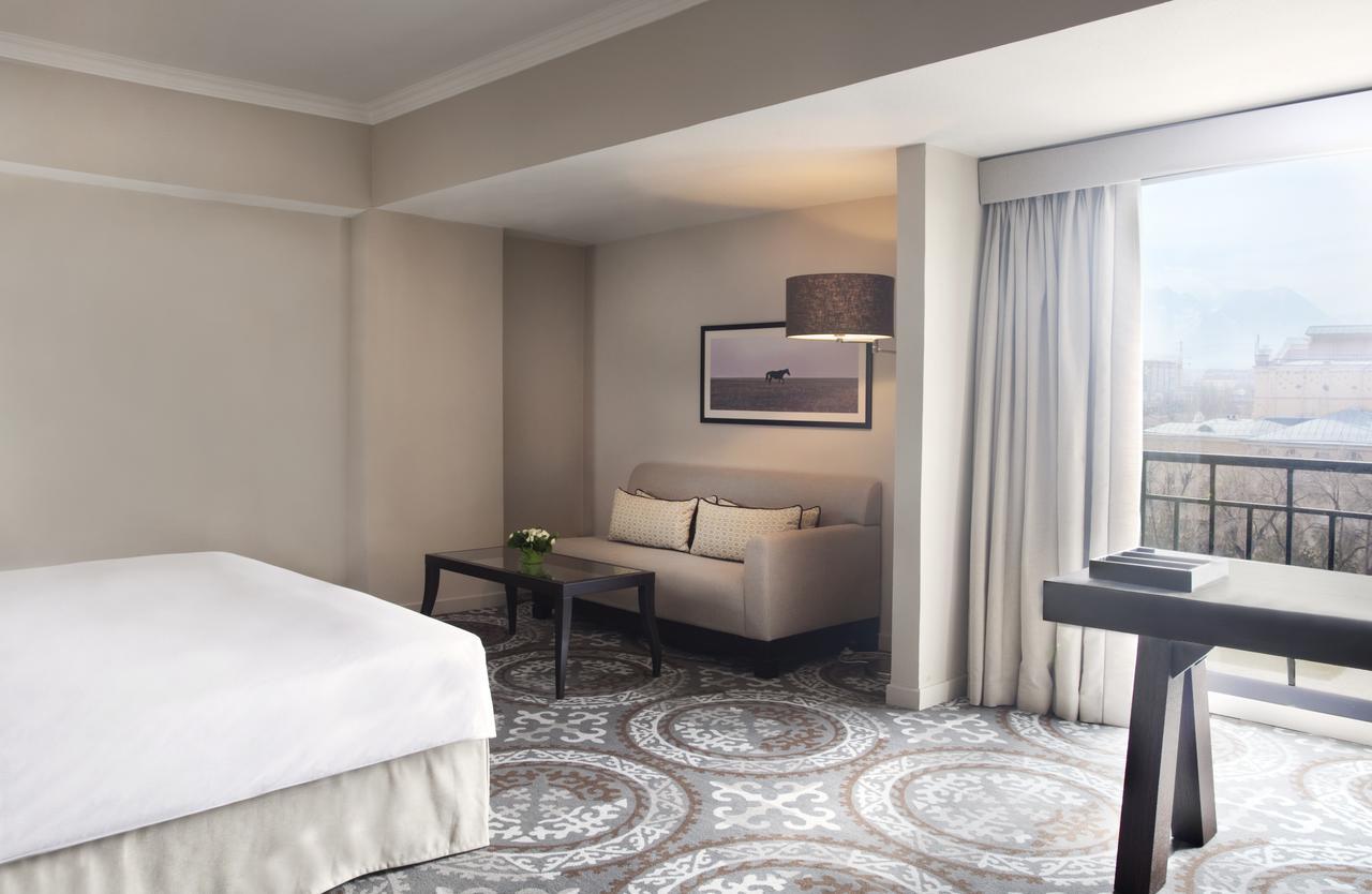 Hotel Hyatt Regency Biškek Pokoj fotografie